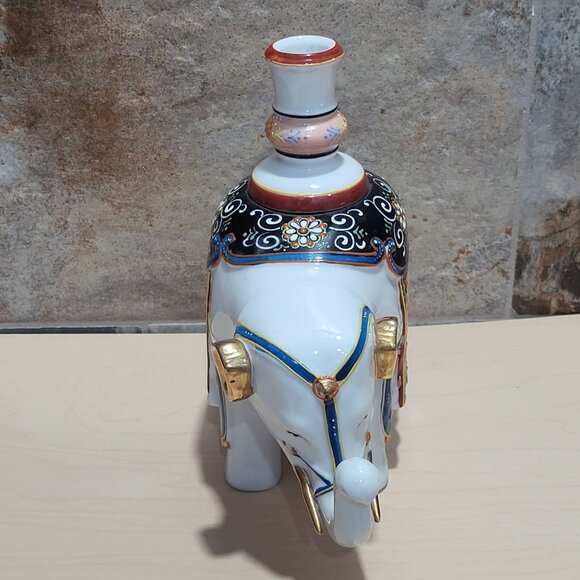 Vintage Andrea by Sadek Porcelain Elephant Statue Figurine Candlestick Holder - Picture 3 of 11